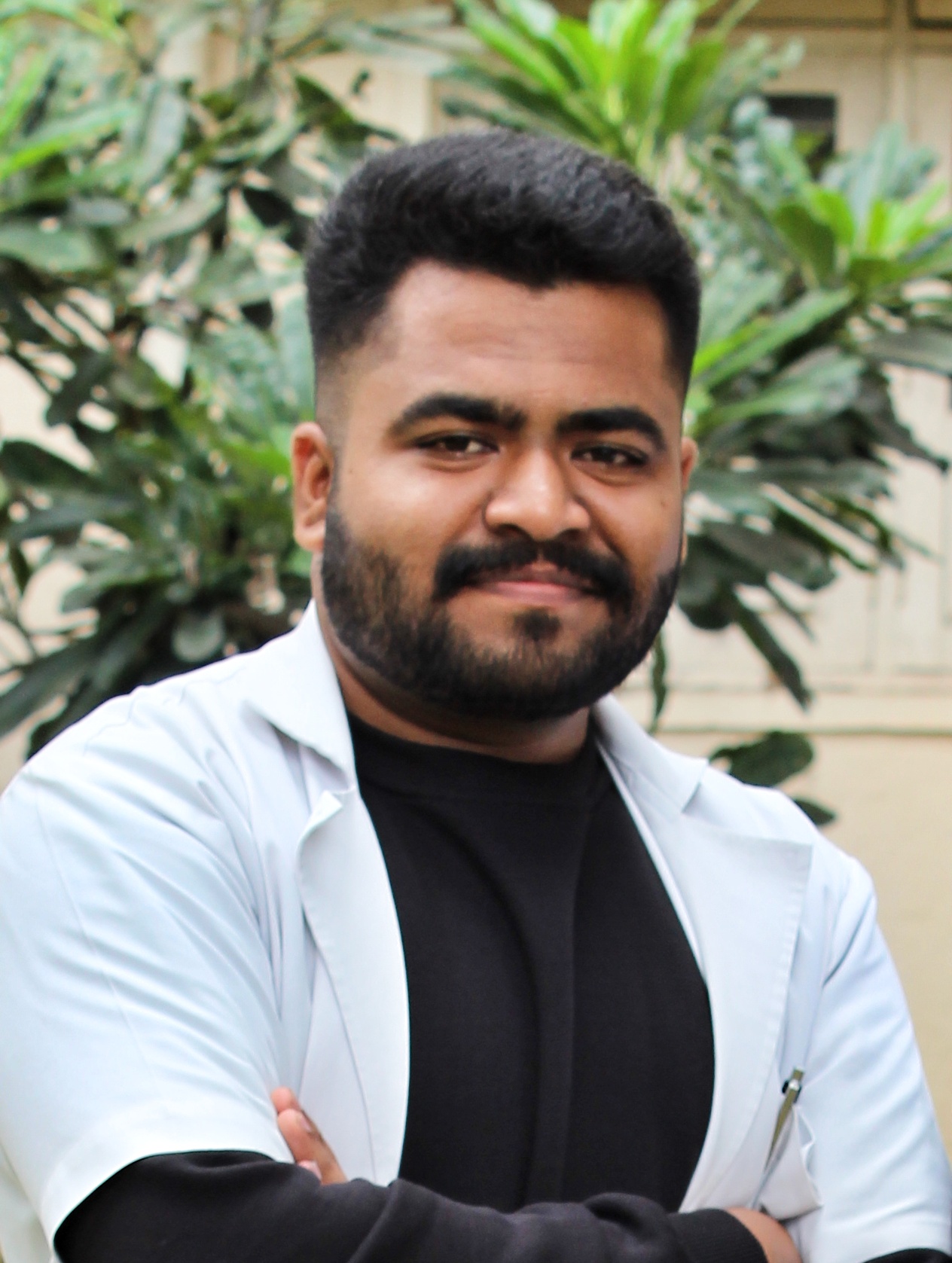 Dr Akshay Muchate