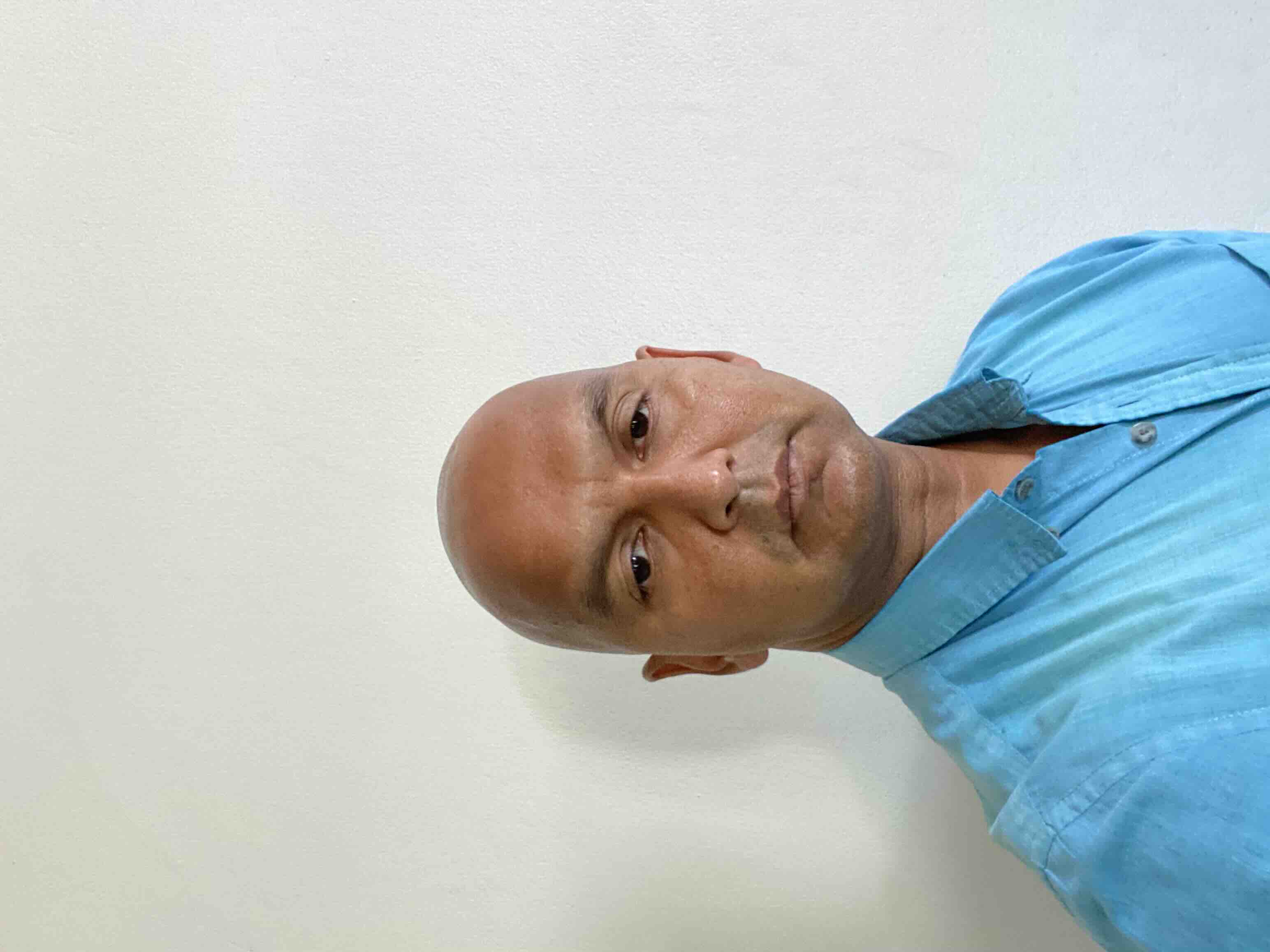 Dr Vicarsh Siewrattan